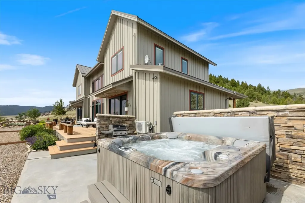 95 Foothill Trail Ennis MT 59729
