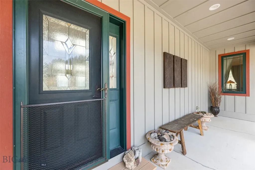 95 Foothill Trail Ennis MT 59729