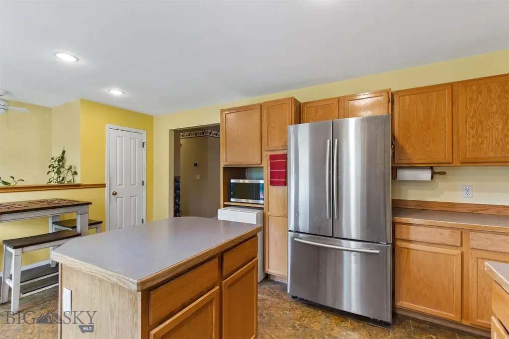 1003 Yellowstone Avenue Belgrade MT 59714