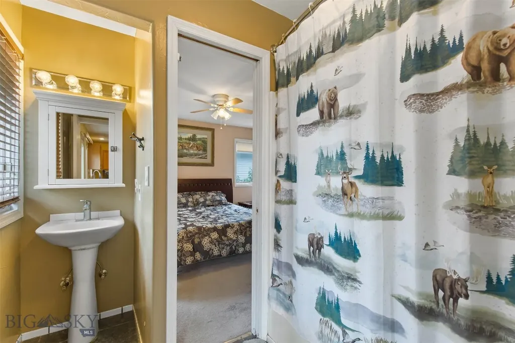1003 Yellowstone Avenue Belgrade MT 59714
