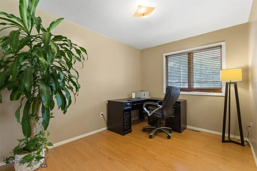 1003 Yellowstone Avenue Belgrade MT 59714