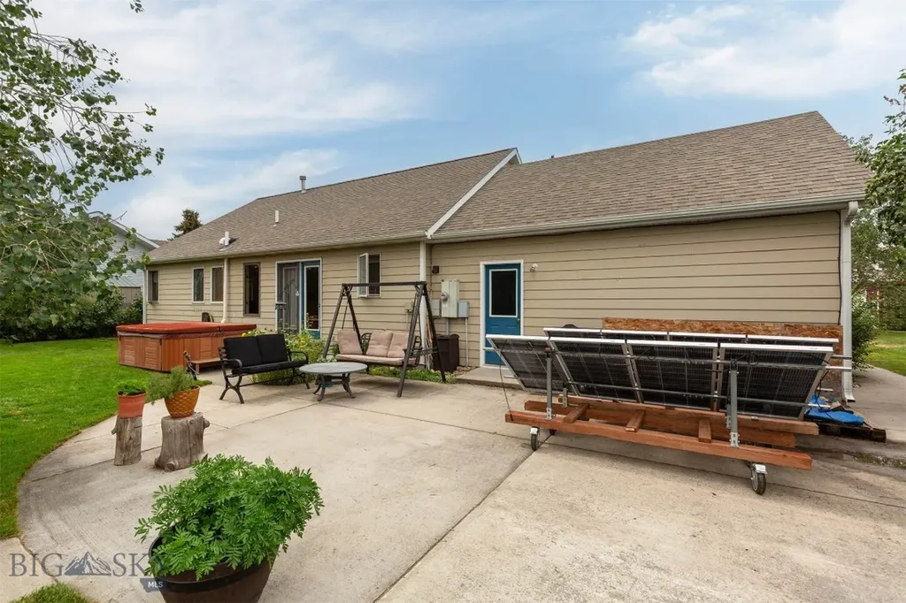 1003 Yellowstone Avenue Belgrade MT 59714
