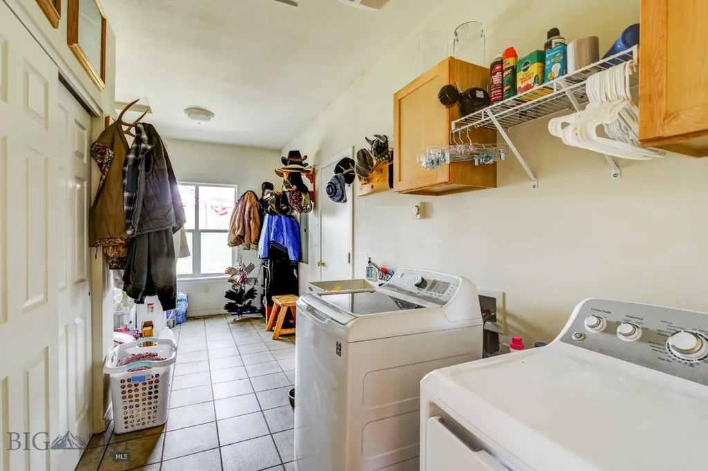 4 Elk Hills Road Sheridan MT 59749