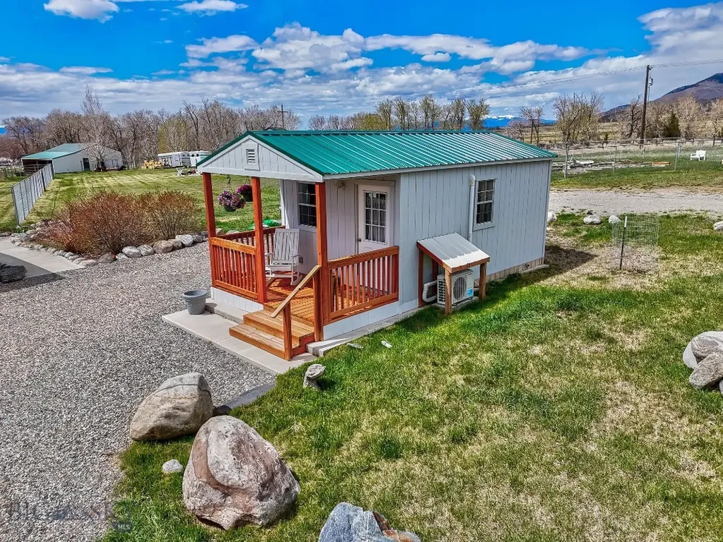 4 Elk Hills Road Sheridan MT 59749
