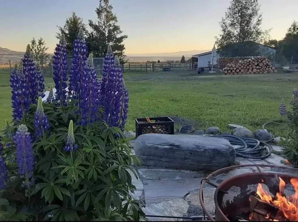 4 Elk Hills Road Sheridan MT 59749
