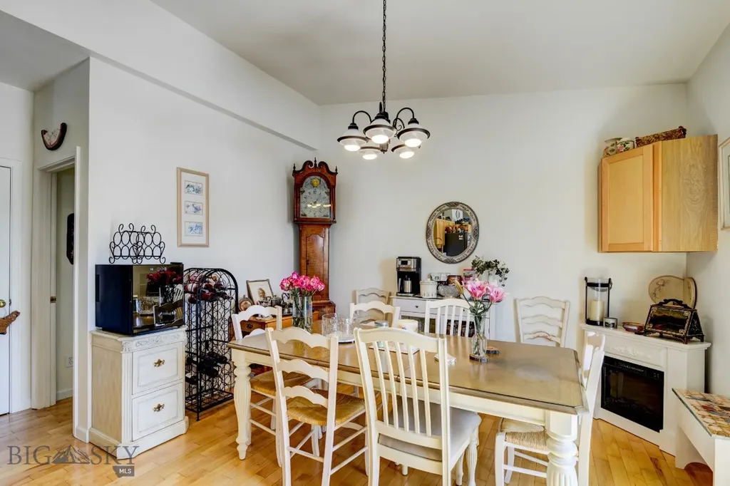 4 Elk Hills Road Sheridan MT 59749