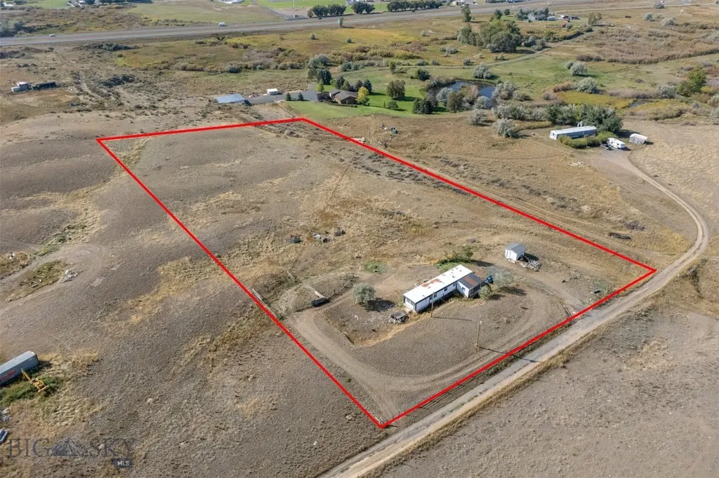23 Holdsworth Road Whitehall MT 59759