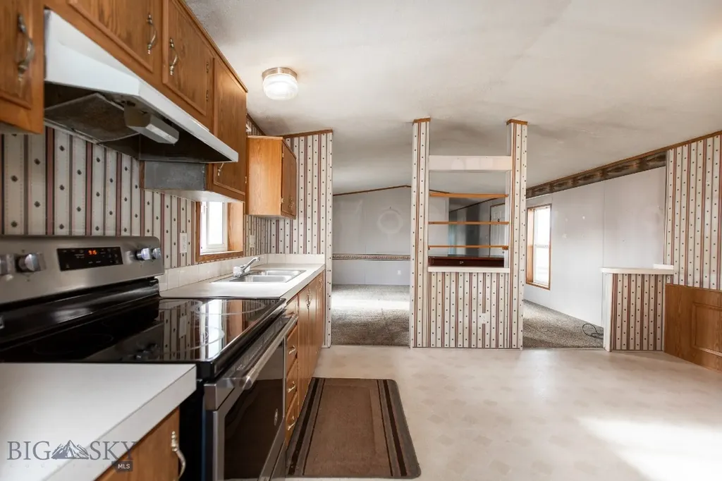 1406 Jack Rabbit Lane Whitehall MT 59759
