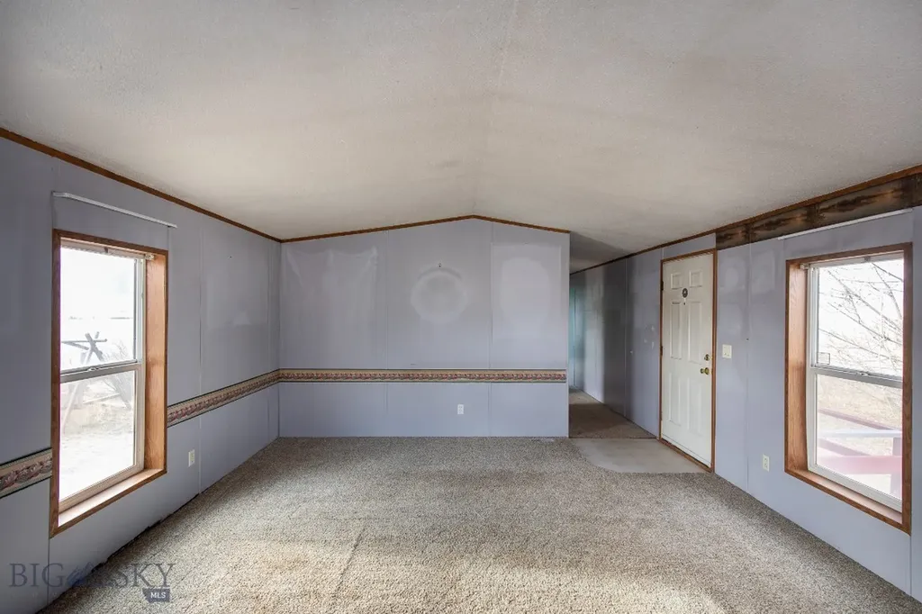 1406 Jack Rabbit Lane Whitehall MT 59759