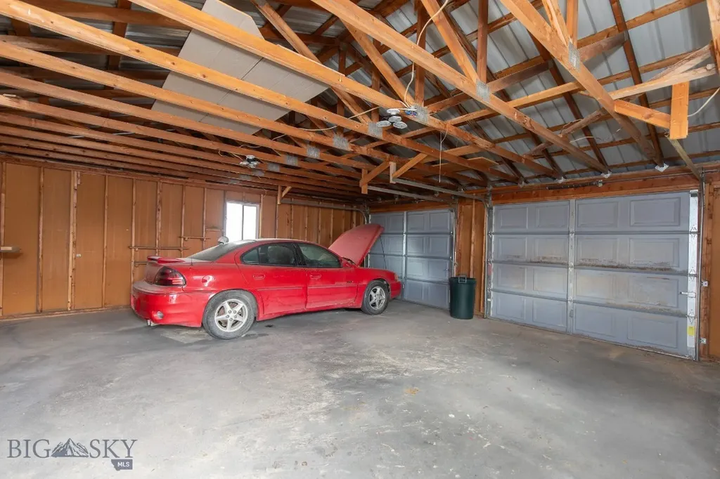 1406 Jack Rabbit Lane Whitehall MT 59759