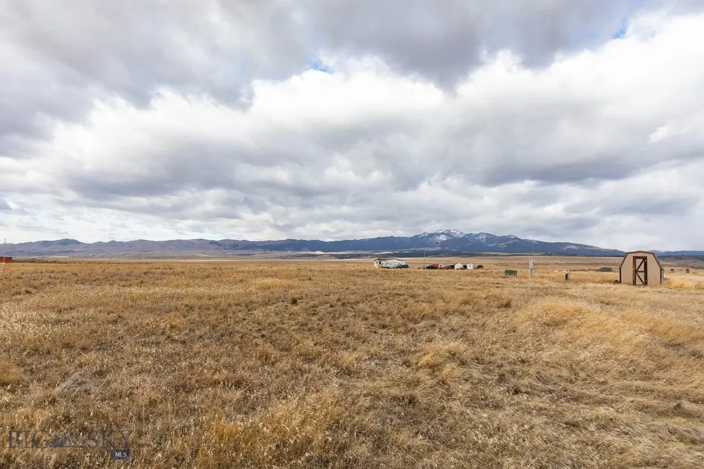 1406 Jack Rabbit Lane Whitehall MT 59759