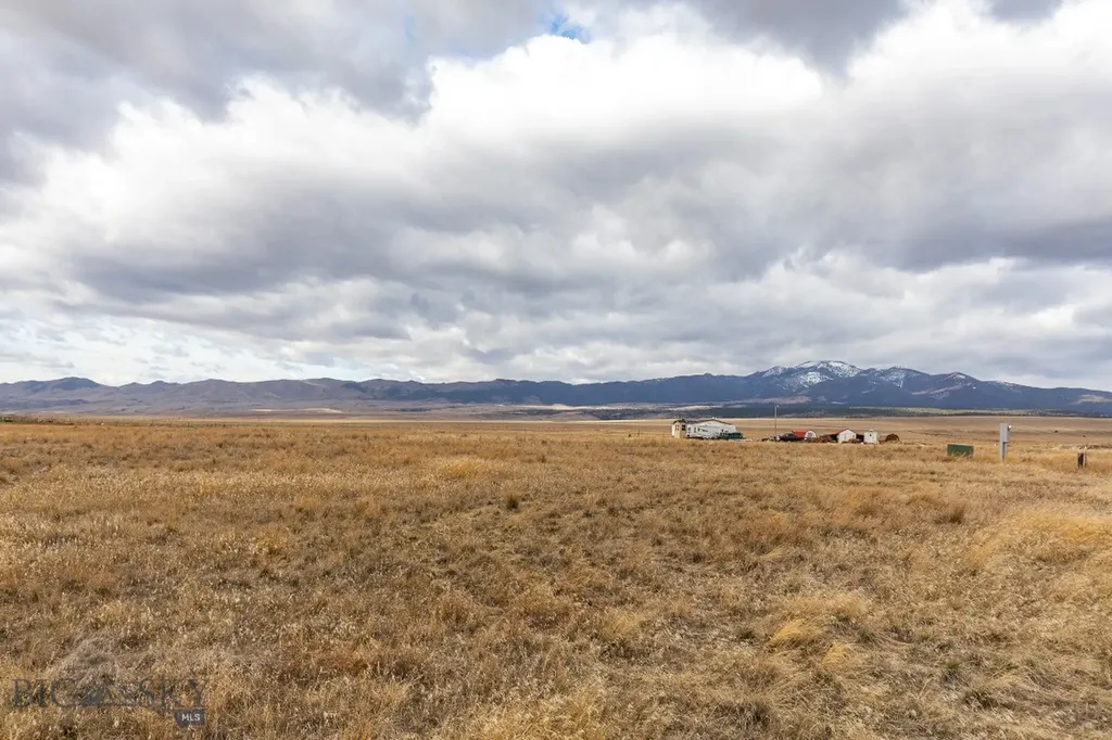 1406 Jack Rabbit Lane Whitehall MT 59759