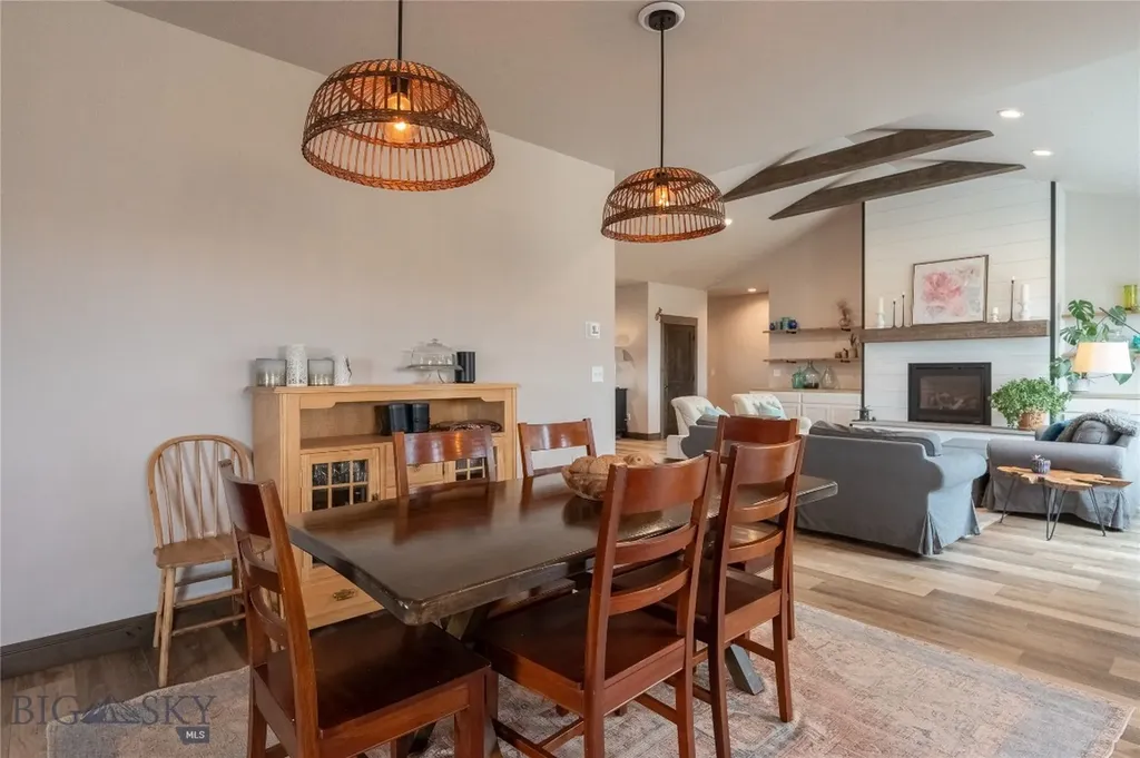 100 Colony Manhattan MT 59741