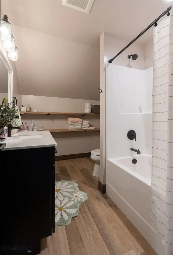 100 Colony Manhattan MT 59741