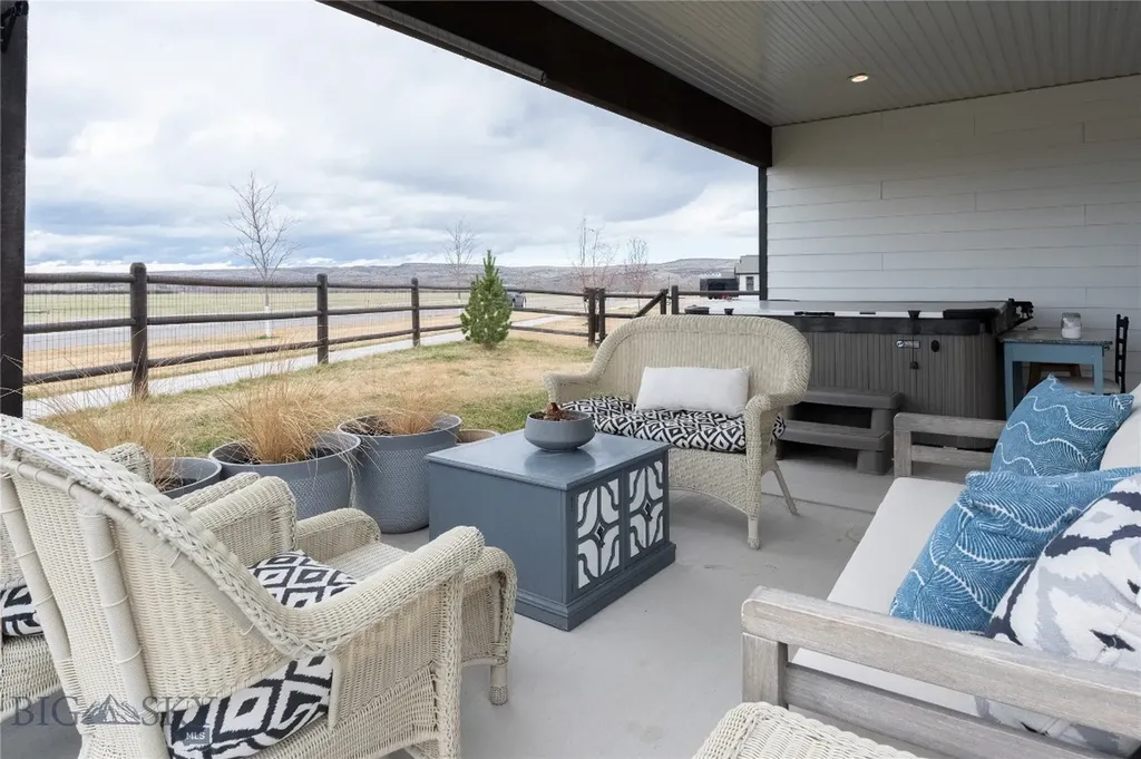 100 Colony Manhattan MT 59741