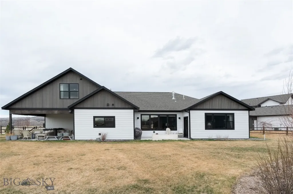 100 Colony Manhattan MT 59741