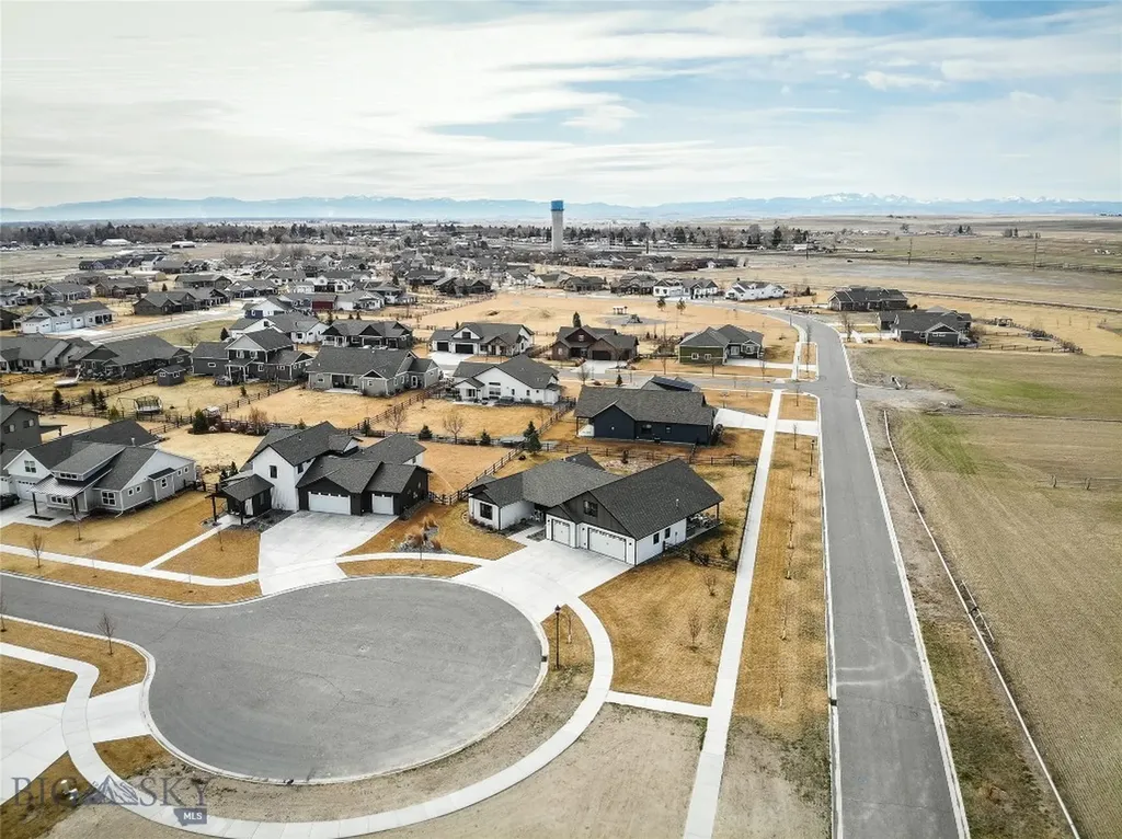 100 Colony Manhattan MT 59741