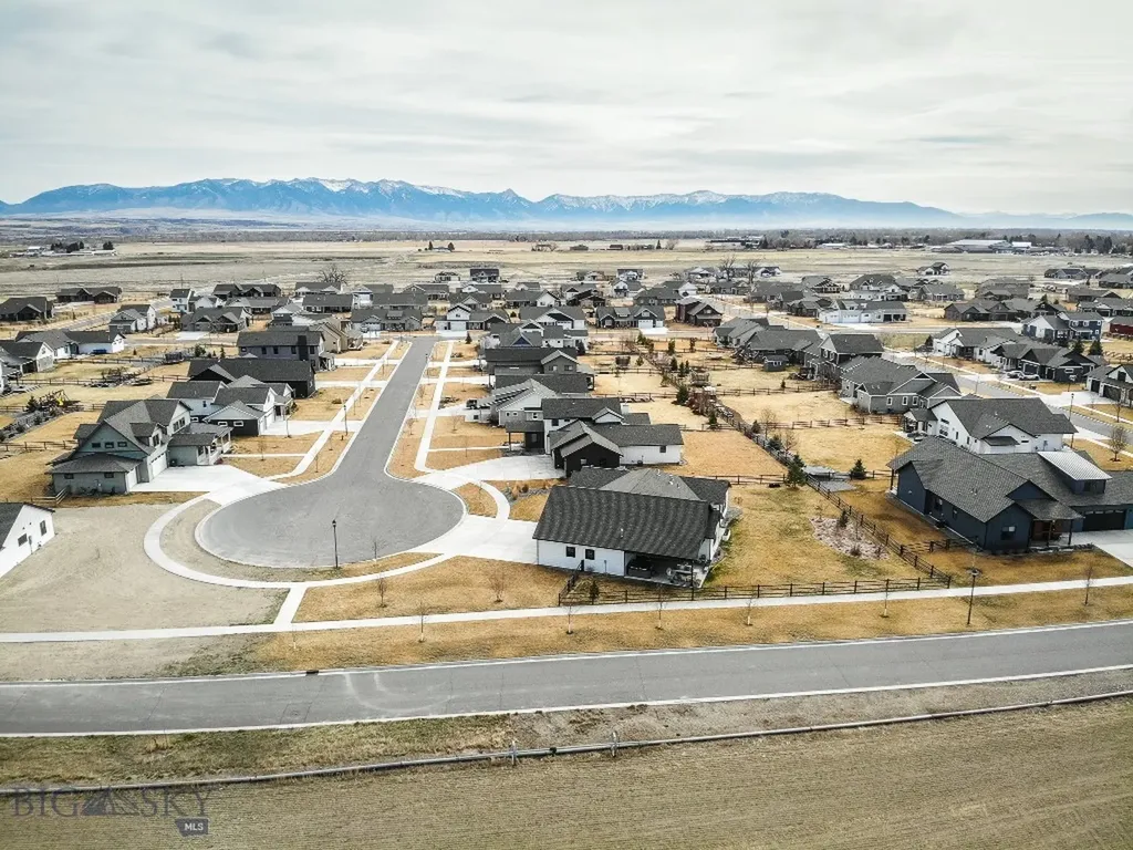100 Colony Manhattan MT 59741