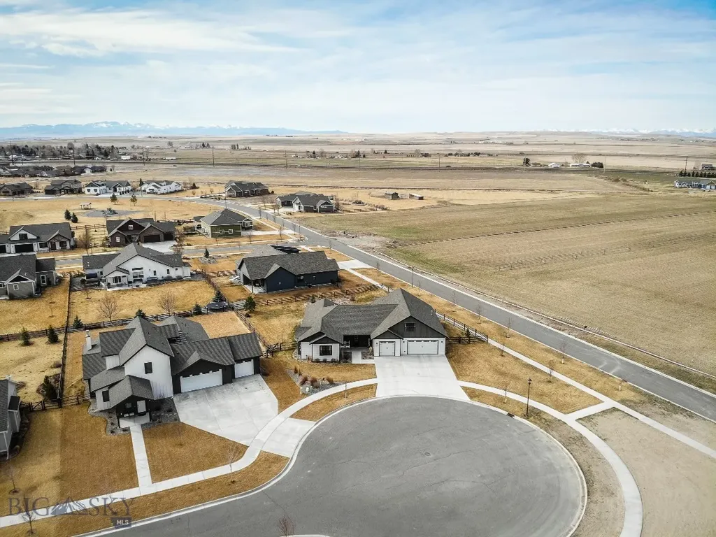 100 Colony Manhattan MT 59741