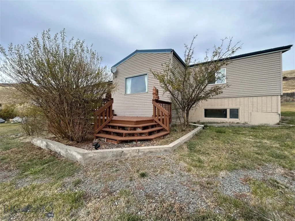 5 Aquila Lane Emigrant MT 59027