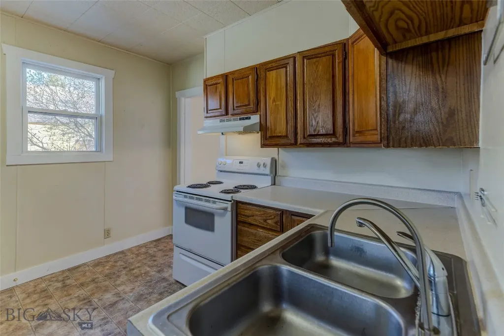 327 & 329 N 2nd Street Livingston MT 59047
