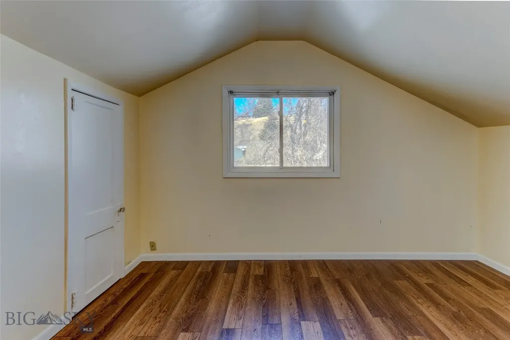 327 & 329 N 2nd Street Livingston MT 59047