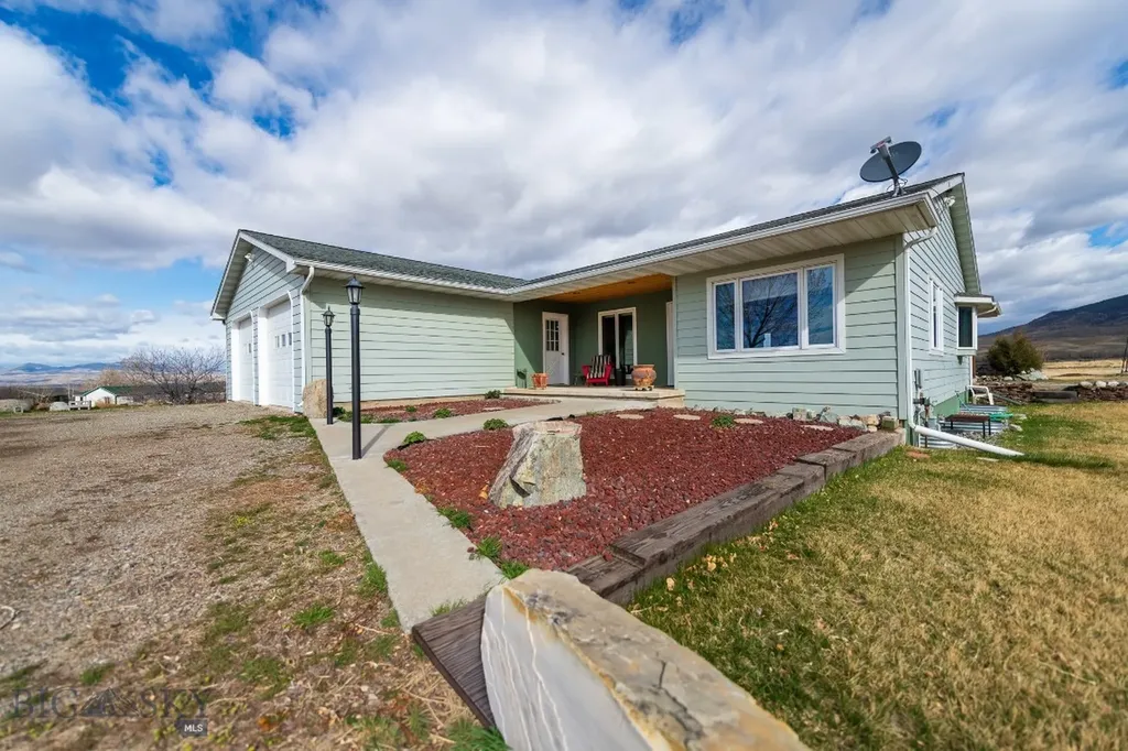 46 Tuke Lane Sheridan MT 59749