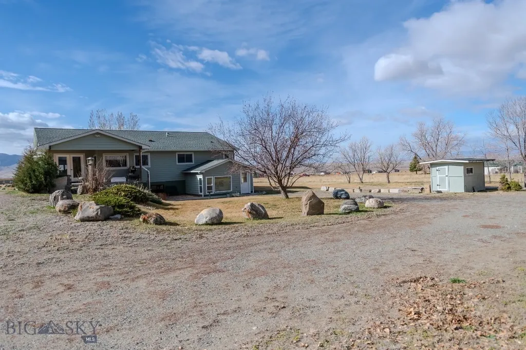 46 Tuke Lane Sheridan MT 59749
