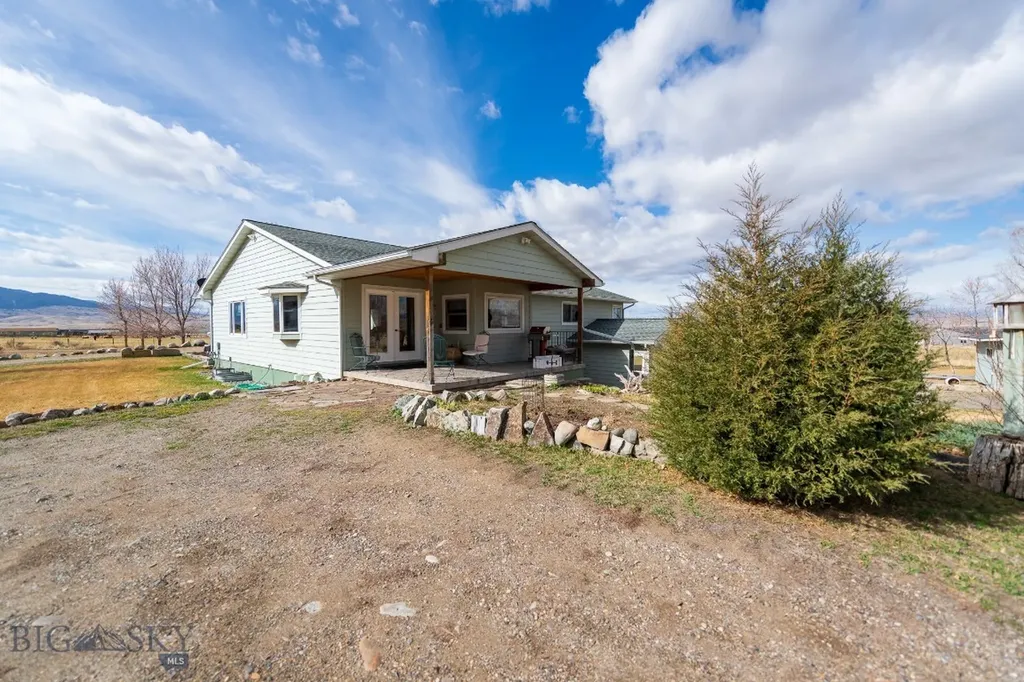 46 Tuke Lane Sheridan MT 59749