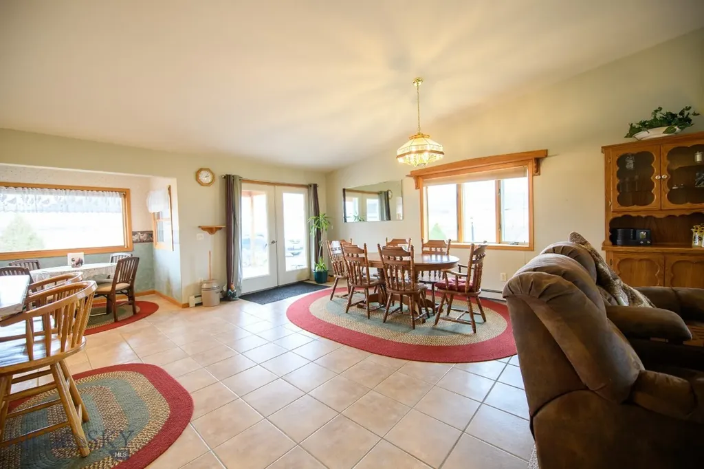 46 Tuke Lane Sheridan MT 59749