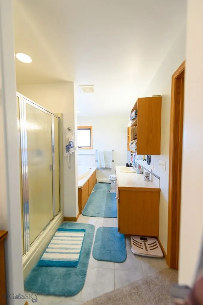 46 Tuke Lane Sheridan MT 59749