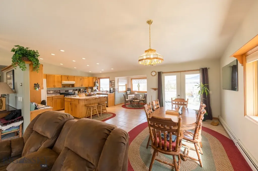 46 Tuke Lane Sheridan MT 59749