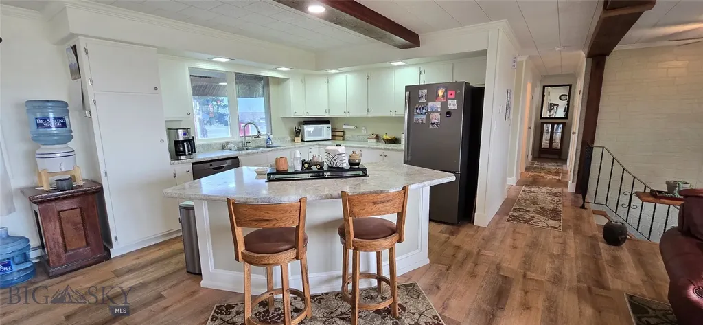 112 6th Avenue N Winifred MT 59489