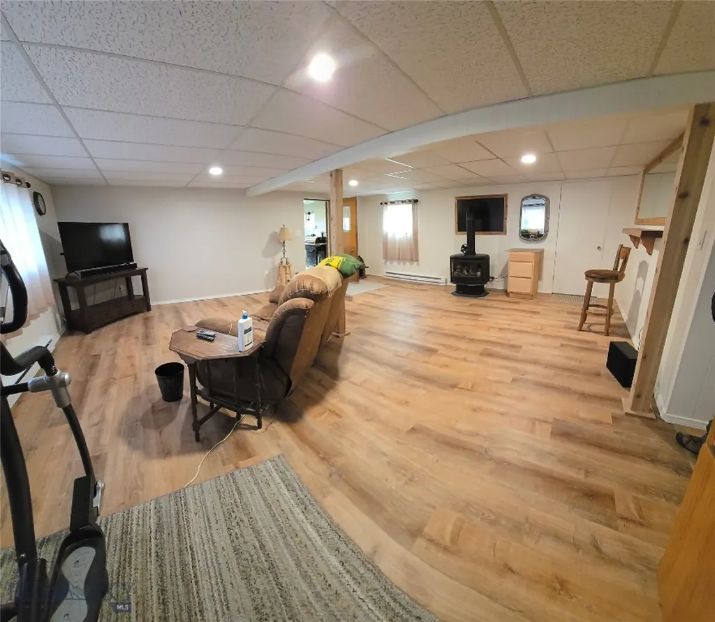 112 6th Avenue N Winifred MT 59489