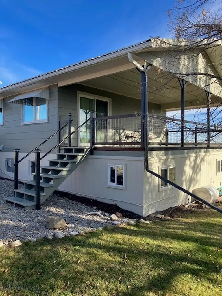 112 6th Avenue N Winifred MT 59489