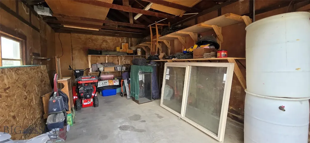 112 6th Avenue N Winifred MT 59489