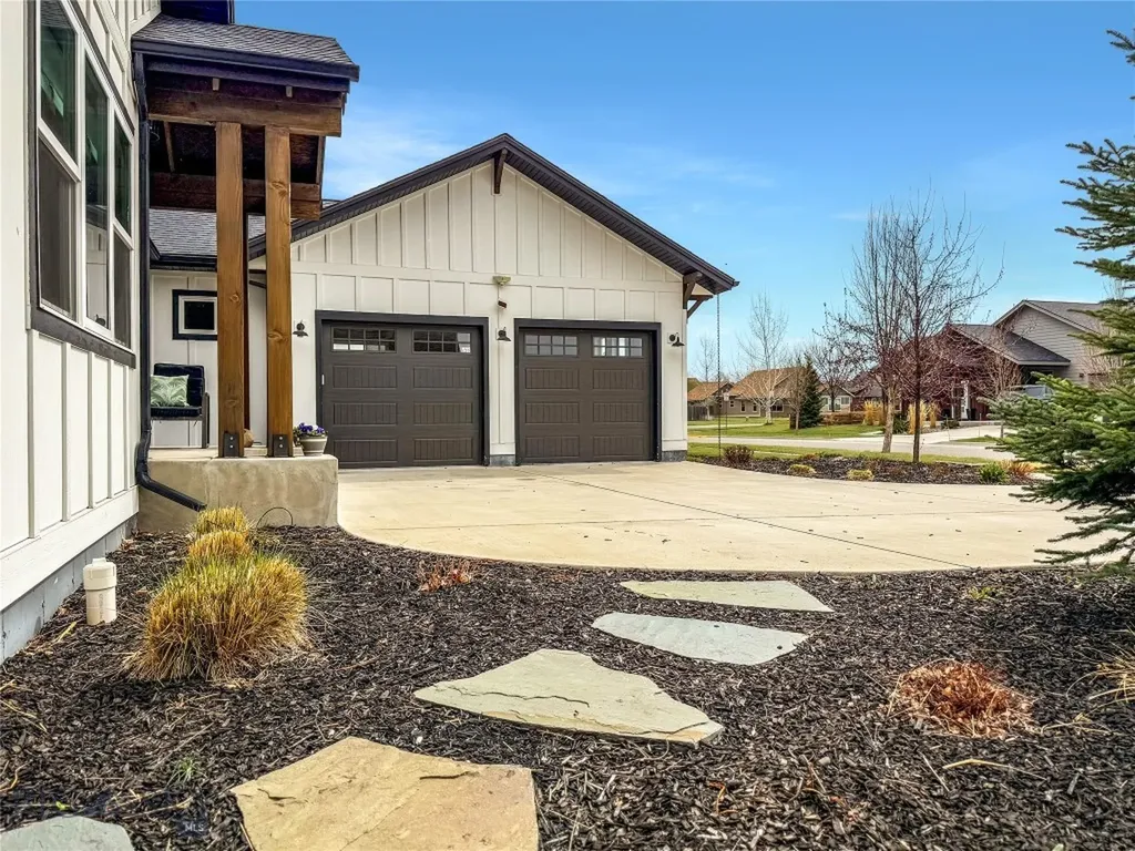 4117 Moonstone Drive Bozeman MT 59718
