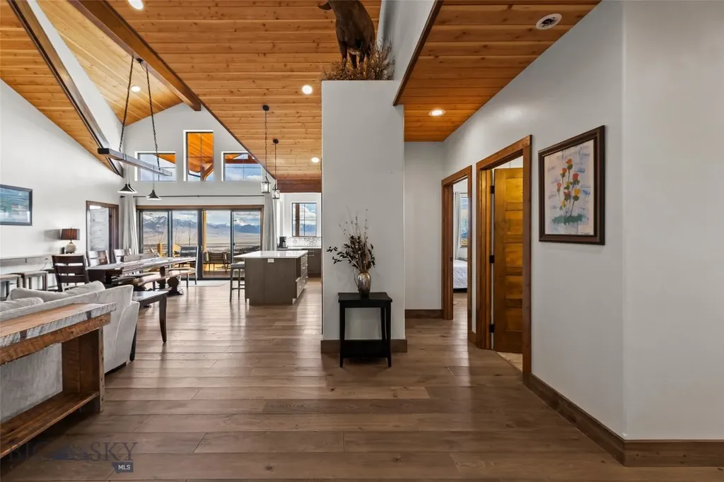 108 Deerfoot Trail Ennis MT 59729