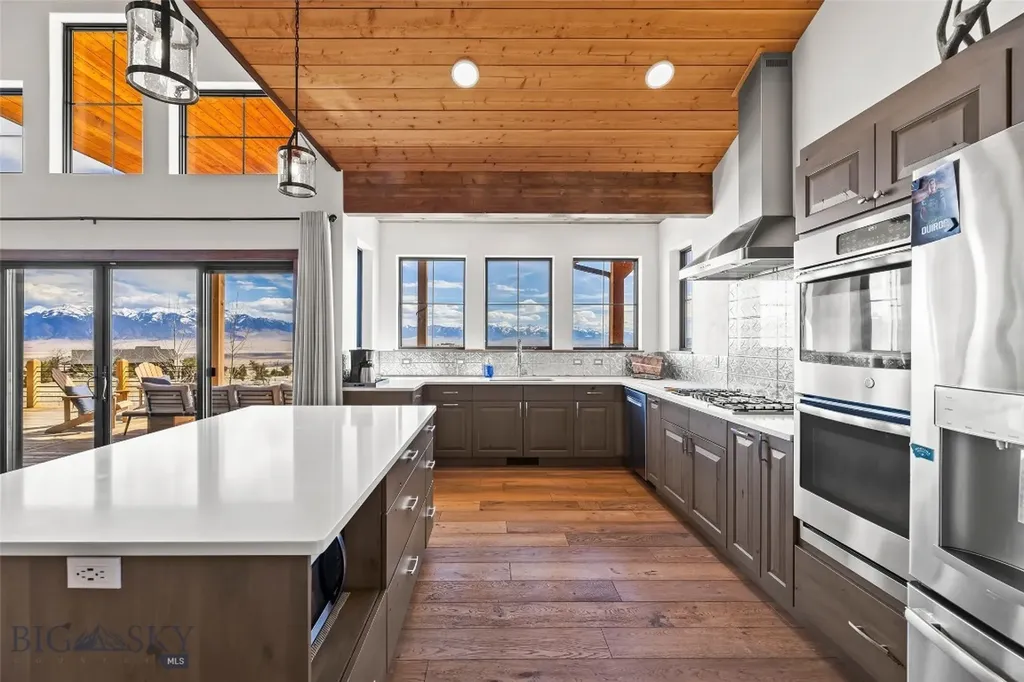 108 Deerfoot Trail Ennis MT 59729