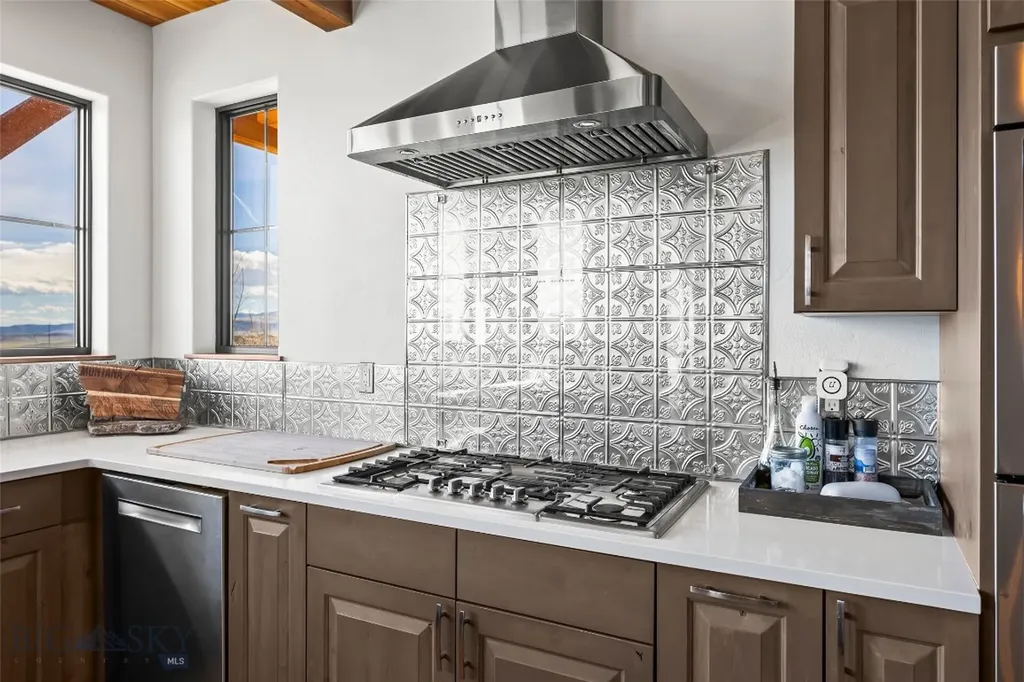 108 Deerfoot Trail Ennis MT 59729
