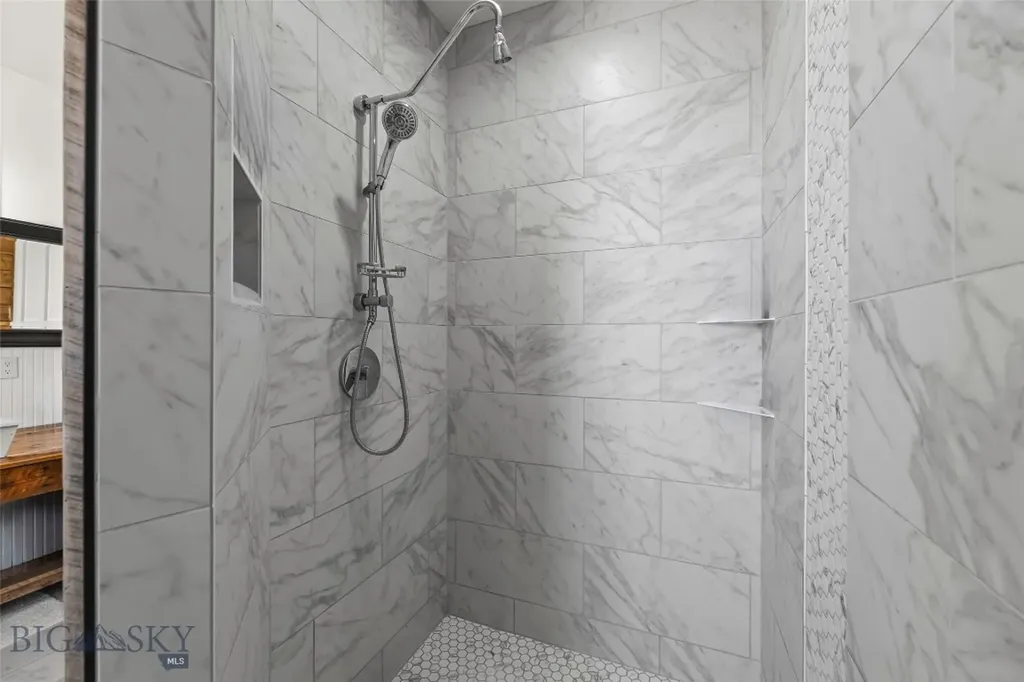 108 Deerfoot Trail Ennis MT 59729