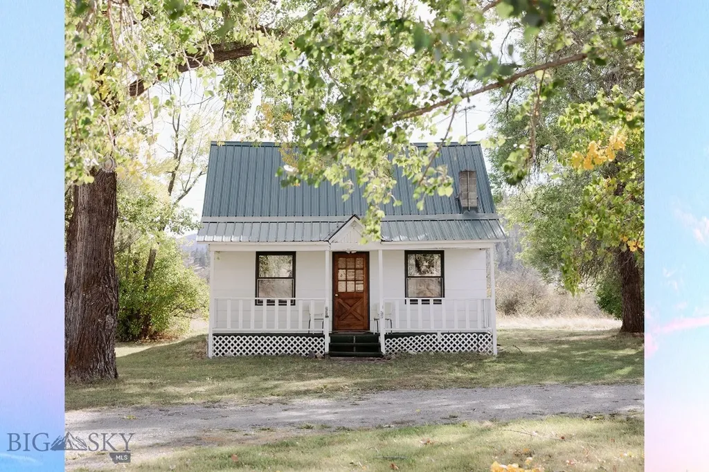 43793 Pinot Noir Loop Dayton MT 59914