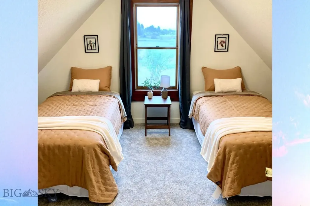 43793 Pinot Noir Loop Dayton MT 59914