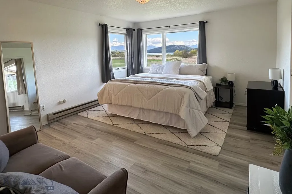 43793 Pinot Noir Loop Dayton MT 59914