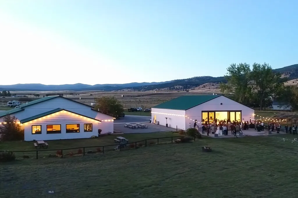 43793 Pinot Noir Loop Dayton MT 59914