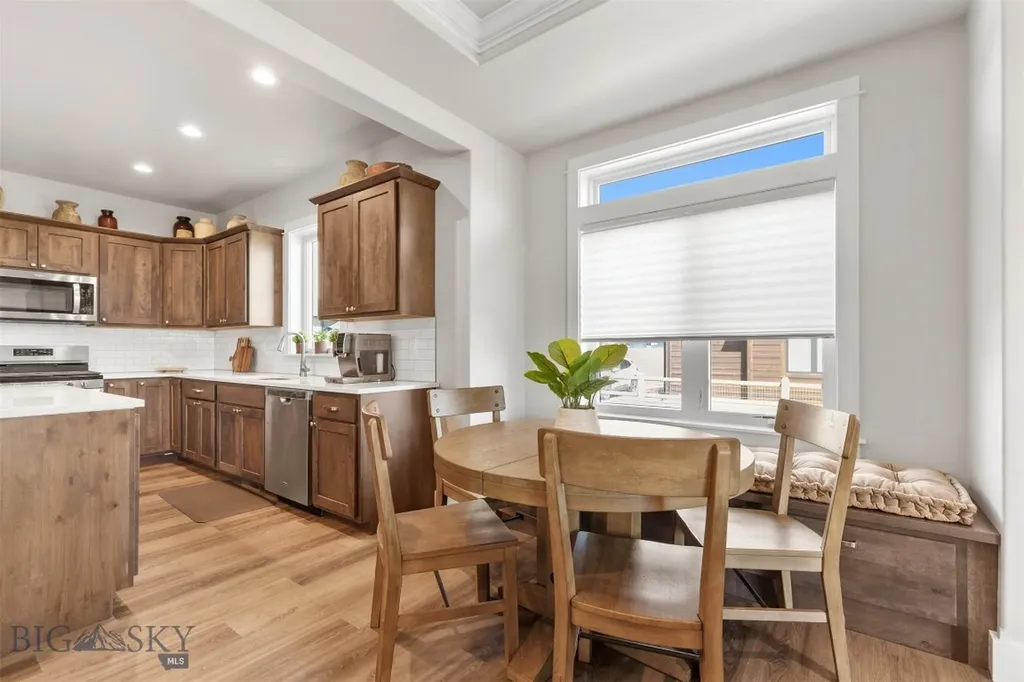 897 White Horse Loop Bozeman MT 59718