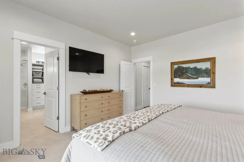 897 White Horse Loop Bozeman MT 59718