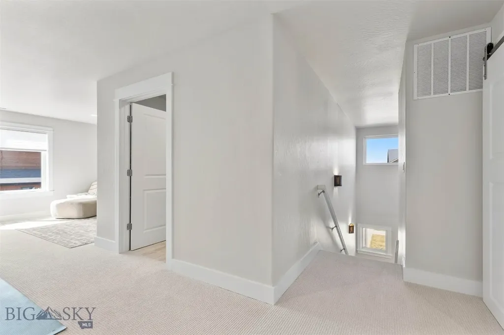 897 White Horse Loop Bozeman MT 59718