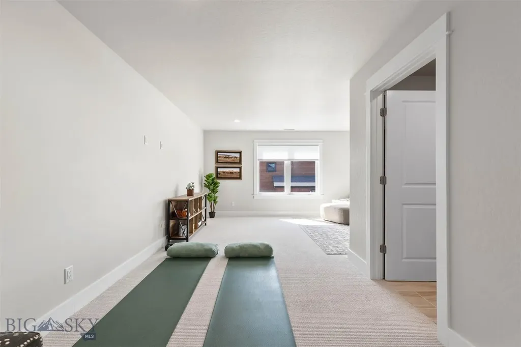 897 White Horse Loop Bozeman MT 59718