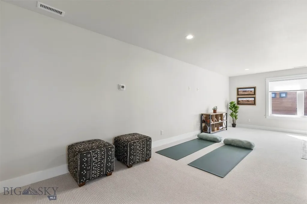 897 White Horse Loop Bozeman MT 59718